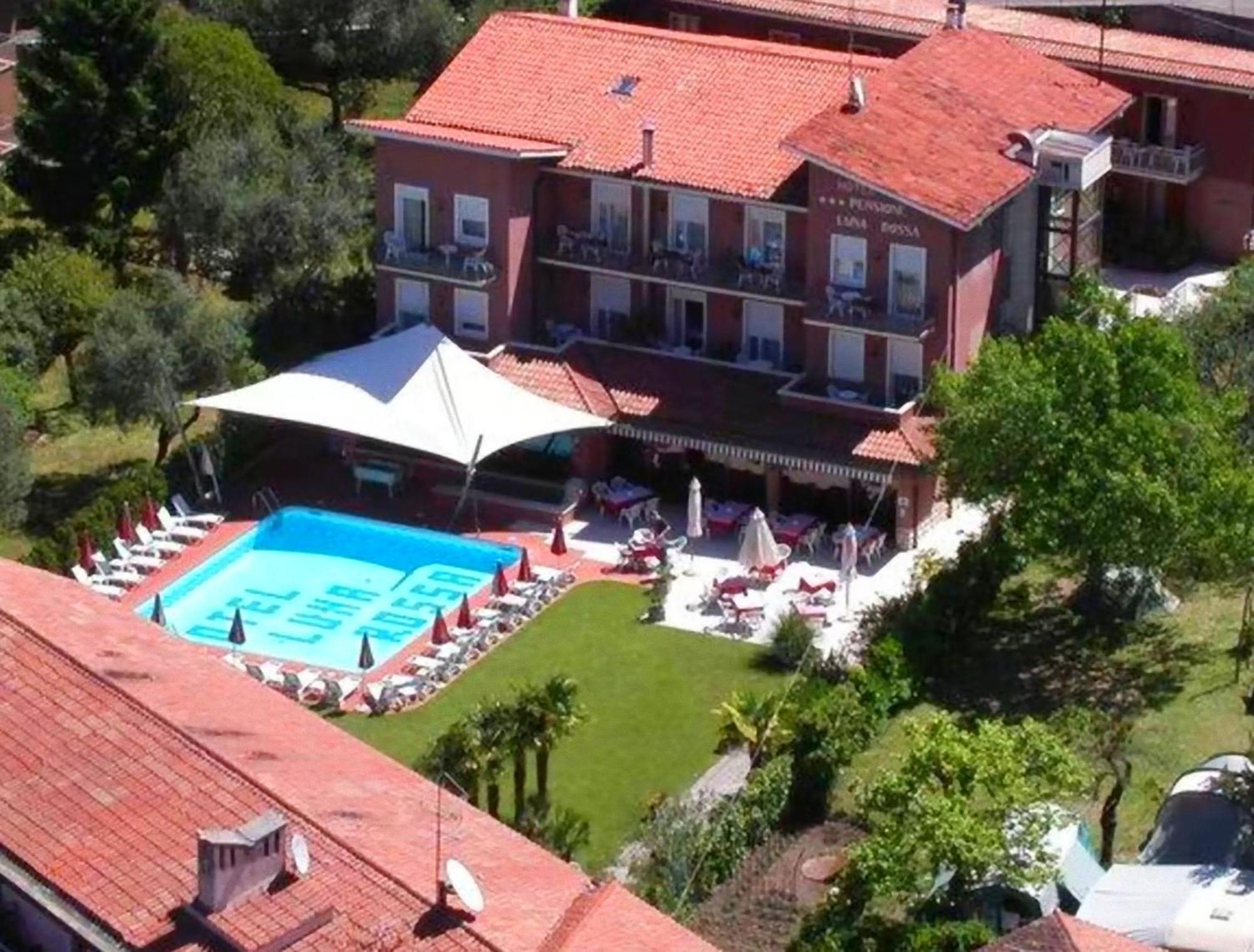 Hotel Luna Rossa (Adults Only) Malcesine Exterior photo