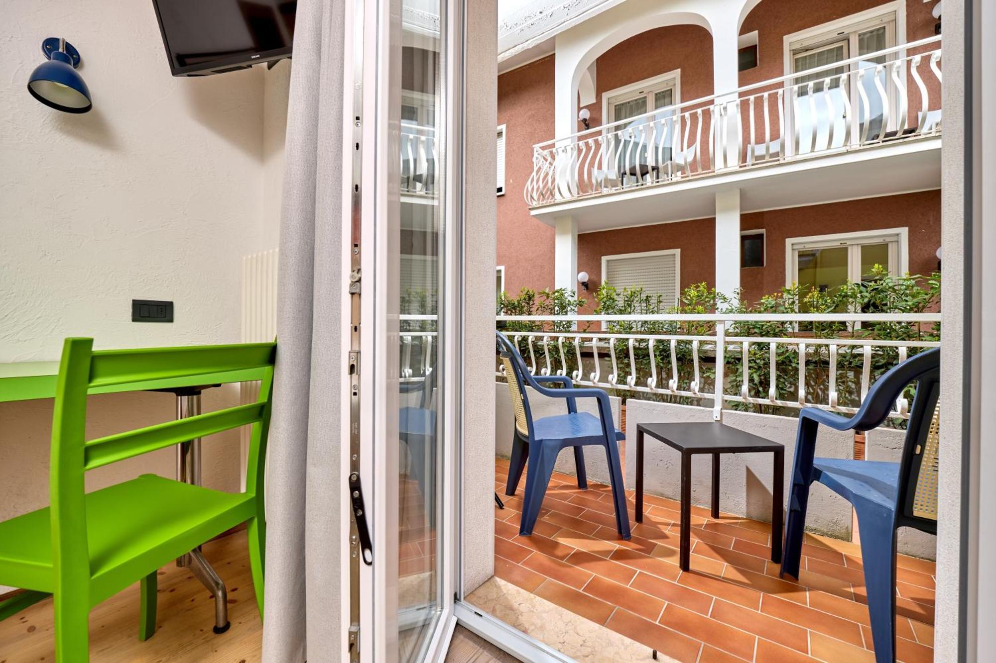 Hotel Luna Rossa (Adults Only) Malcesine Exterior photo