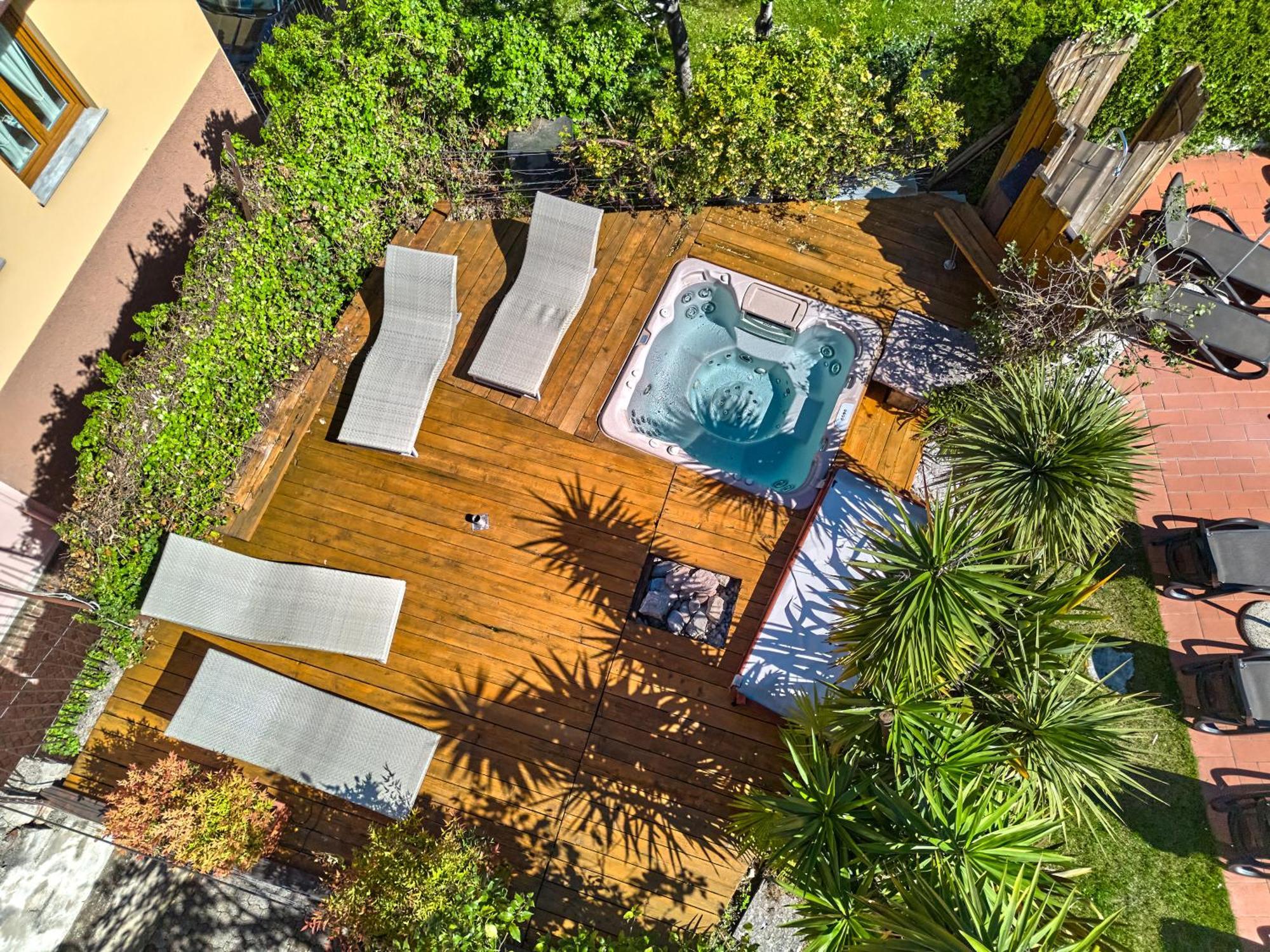 Hotel Luna Rossa (Adults Only) Malcesine Exterior photo